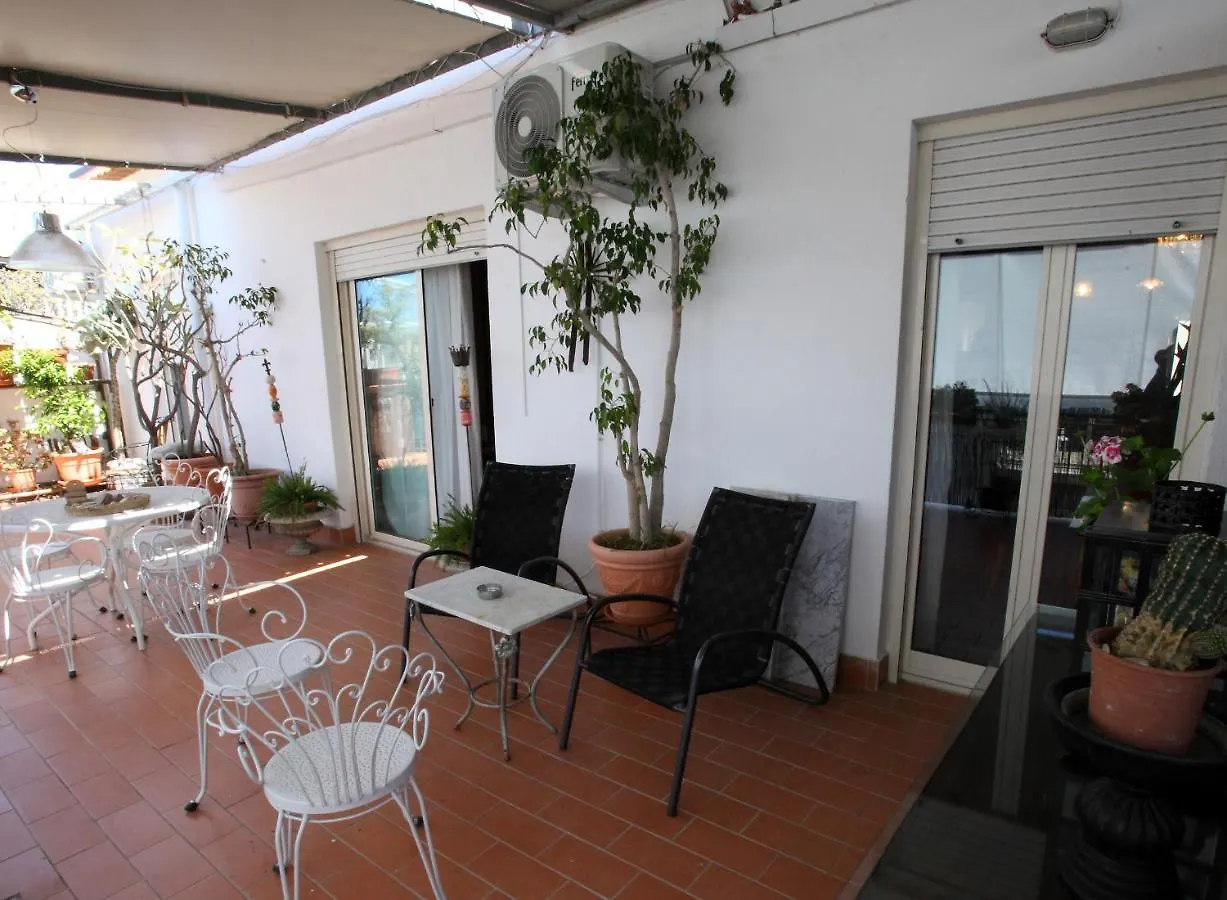 Accardi House Searooms Palermo 2*,  Italia